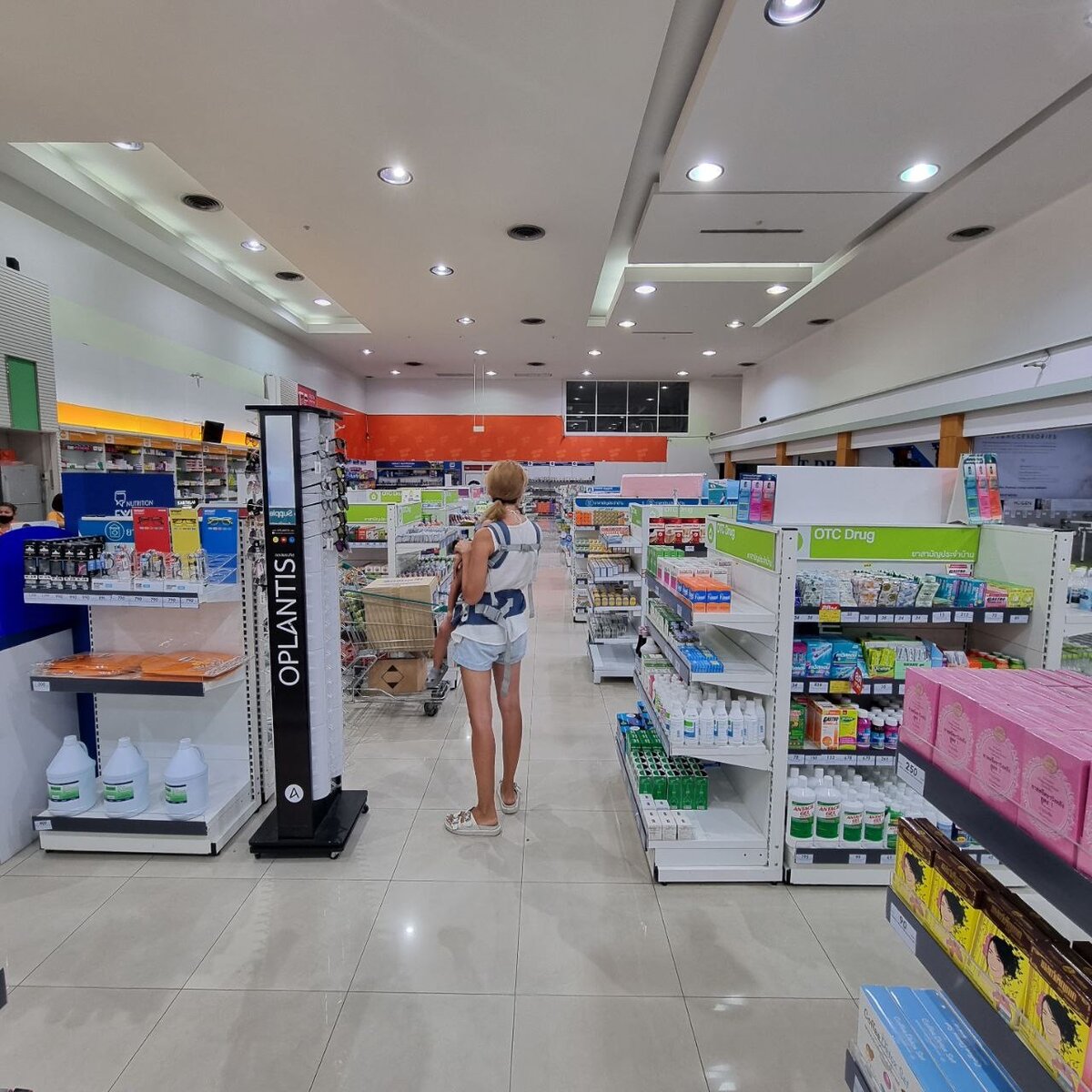 В аптеке Fascino. Фото автора