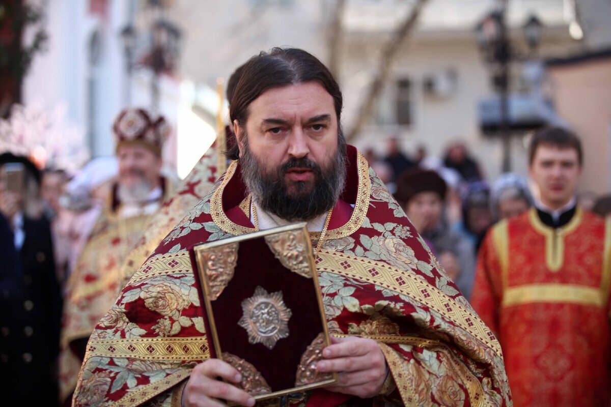 Протоиерей андрей усков. Ткачев андрей священник. Прооирей а н дрей т ккачев. Протоирей андрей ткачёв. Где служит протоиерей ткачев в настоящее время.