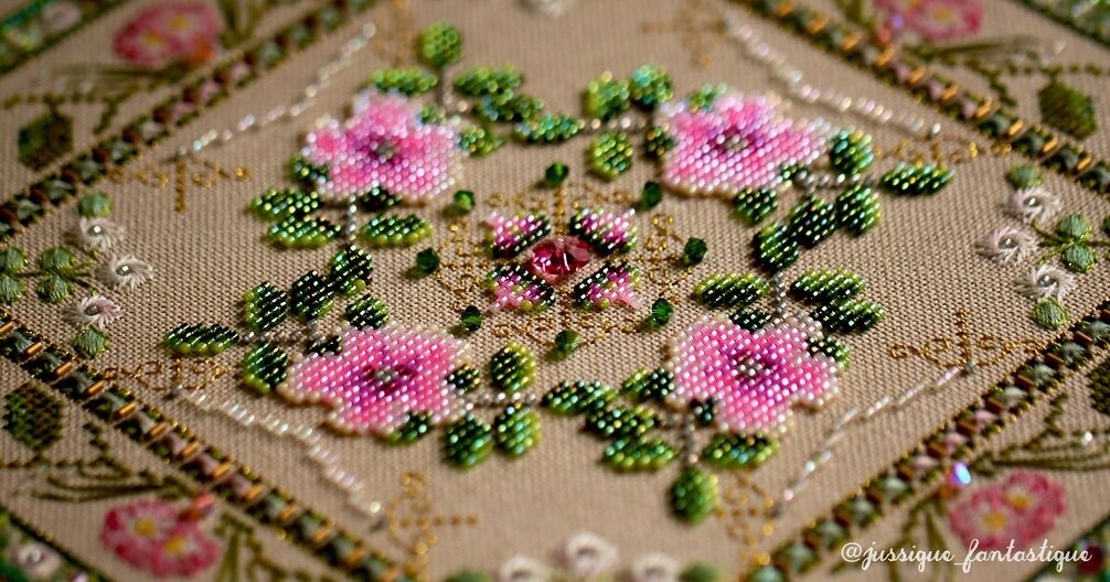 Online Design 184 “The Beaded Rose Tile and extracts”