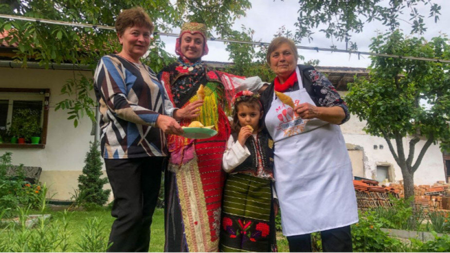 
Дрипави першоре, галушки, трески и другие кулинарные искушения в банатском с. Асеново