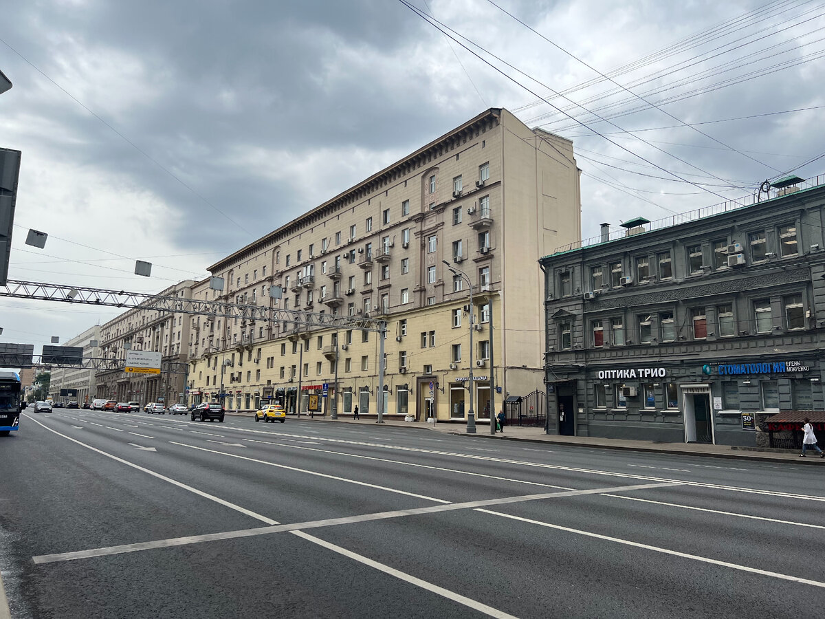 Ещё один ракурс, чуть подальше, 2023. Фото моё.