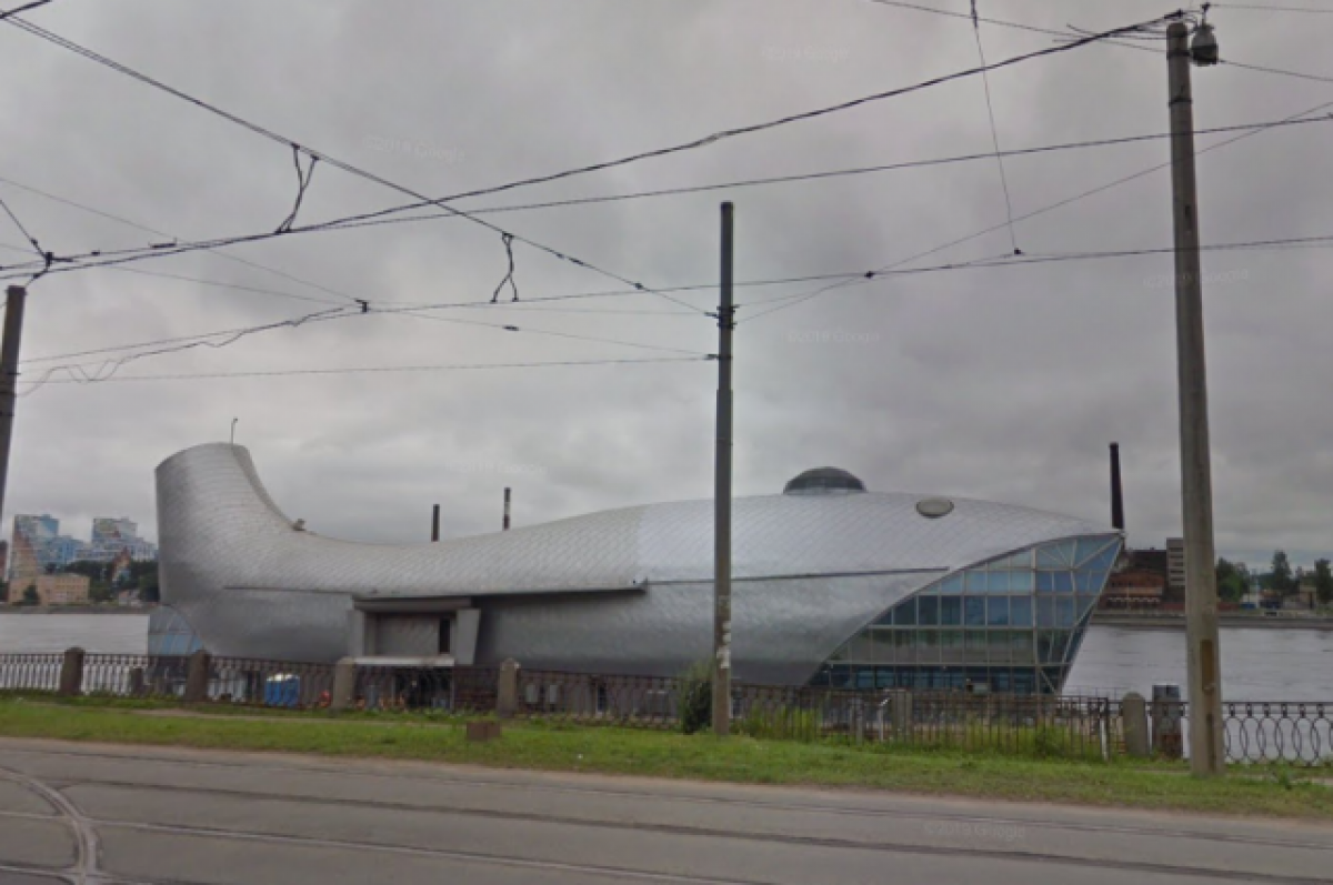    Собственнику «Серебряного кита» запретили продавать недвижимость в Москве