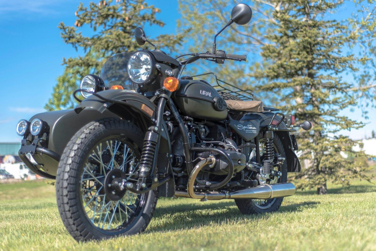 Ural Ural Tourist - Moto.ZombDrive.COM