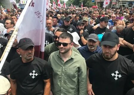    В Грузии православные активисты сорвали проведение гей-фестиваля