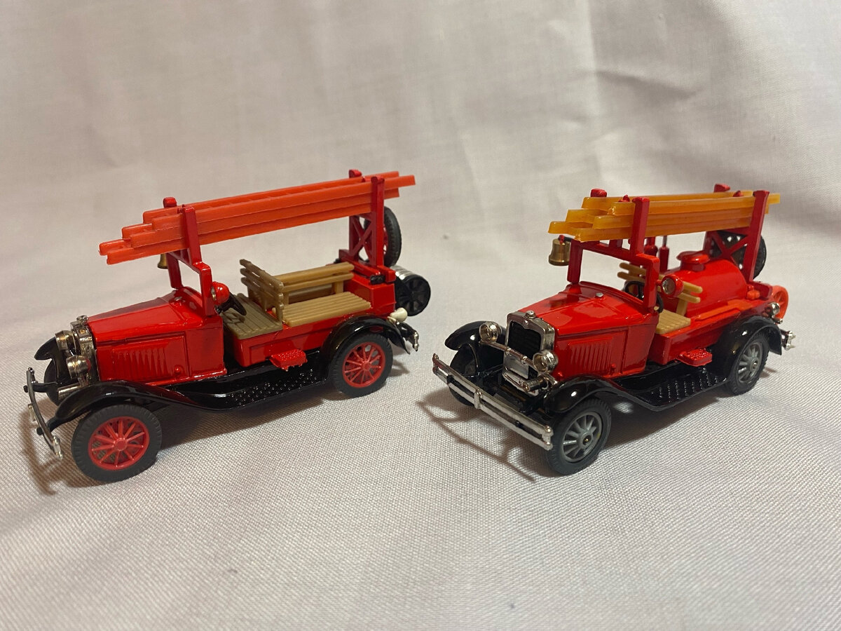 По данным магазина - партия "пожарок" изготовлена производителем в мае-июне текущего года, так что изделия еще "горячие"... хотя я бы сказал "еще липкие". 