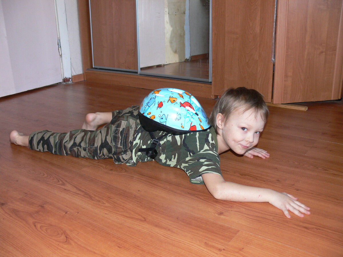 Когда по дому ползает такая черепашка, кажется, что вырастет ребенок ещё не скоро