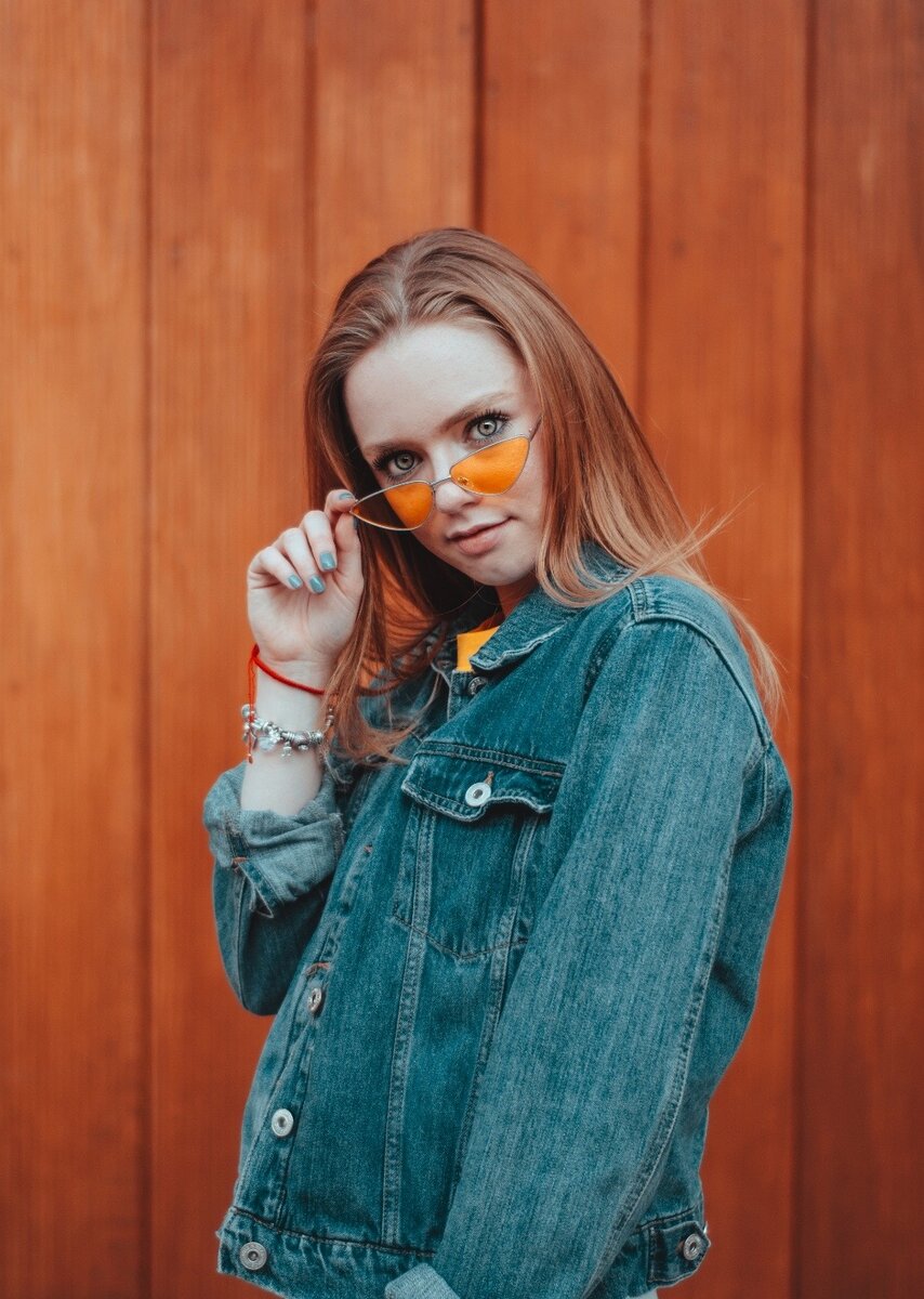 Научить замечать маленькие радости, большие придут к тебе сами. 