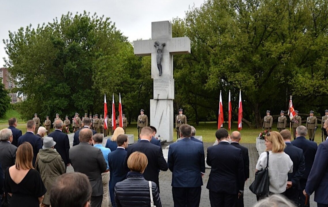    Сейм Польши принял постановление о Волынской резне с призывом к Киеву признать вину