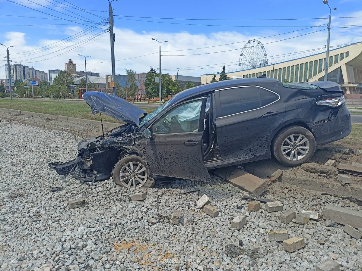 Фото: "Тойота Камри"/отдел пропаганды ГИБДД города Челябинска