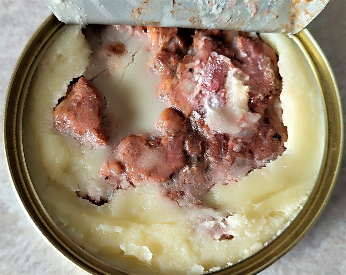 Мясо бобра Деликатес Дичь тушёное, 325г