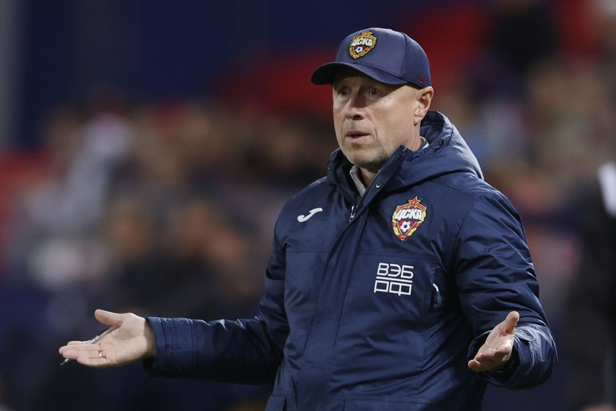 А кем играть-то?