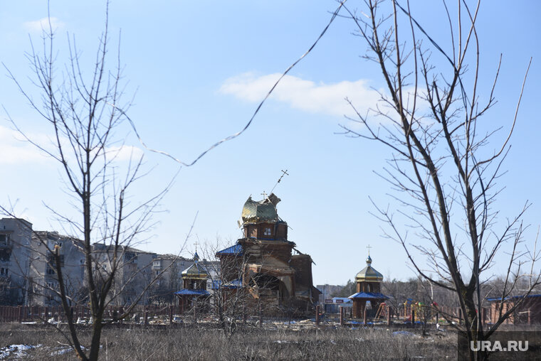    Выполнено благоустройство территории, прилегающей к храму и воскресной школе