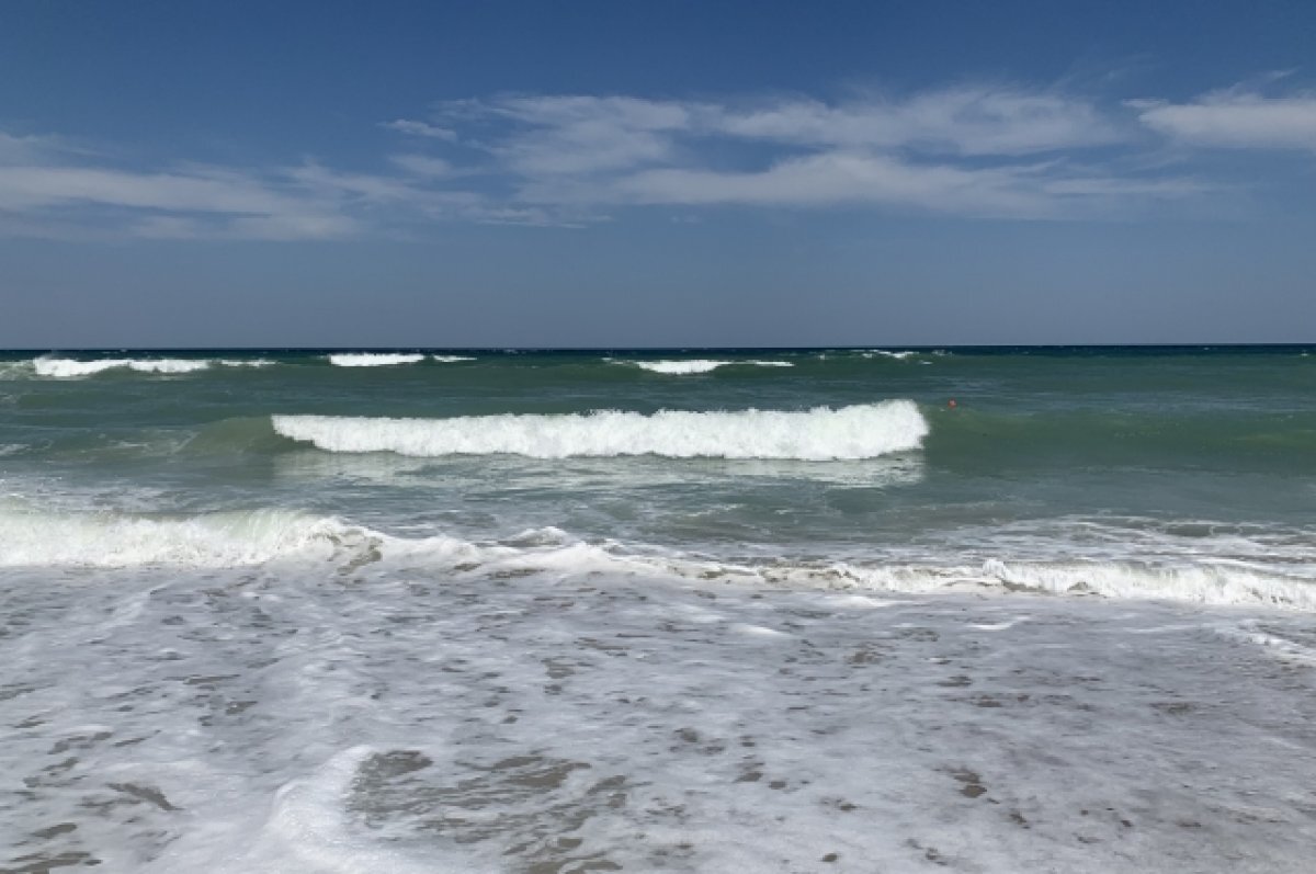    В Туапсе до 26 июля продлили запрет на купание в море