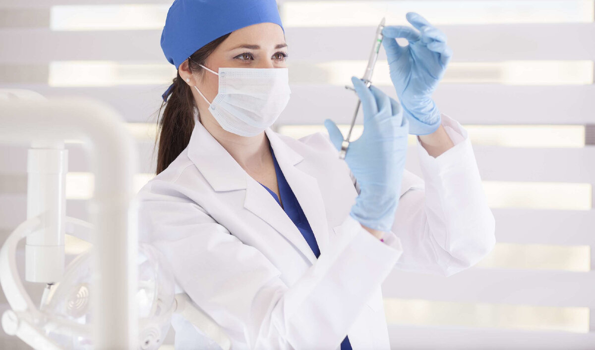 услуги медицинской сестры на дому. медсестра на дом москва медцентр chh. медсестра на дом москва. палатная медицинская сестра. медсестра на дом уколы.