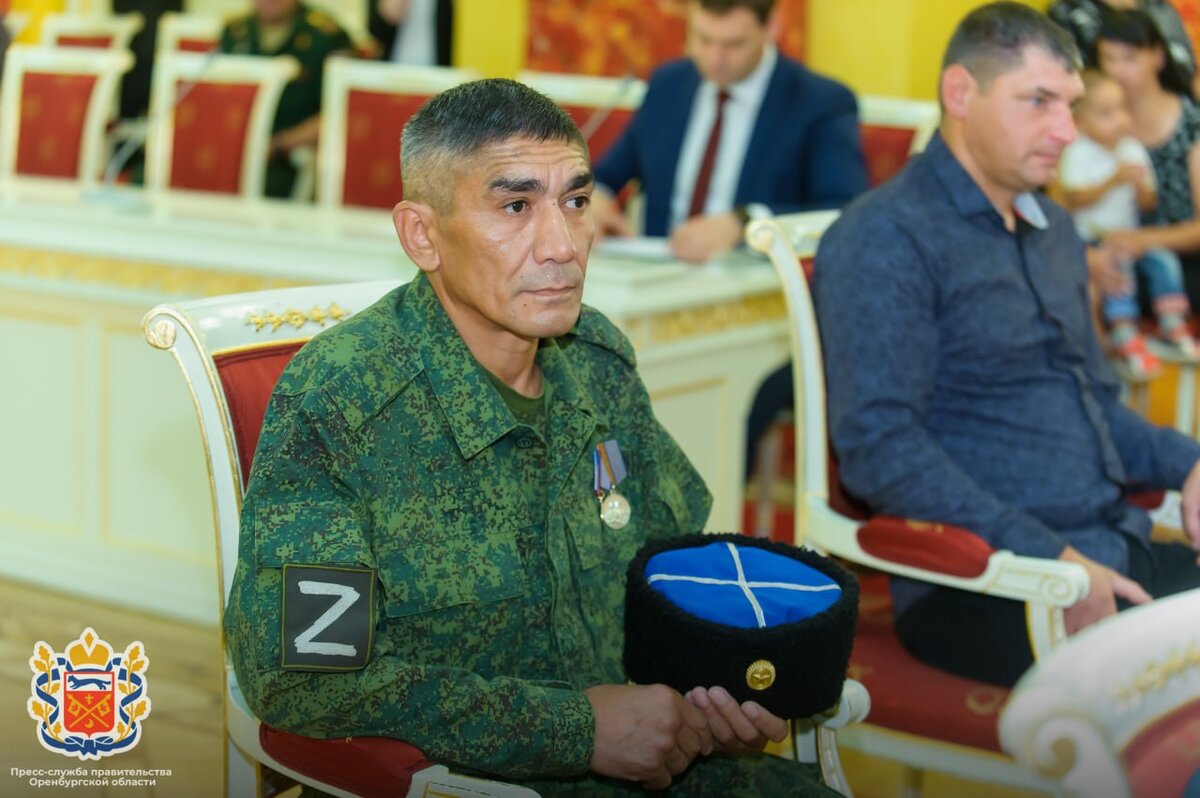  📷    Губернатор Оренбуржья Денис Паслер вручил государственные и ведомственные награды Кристина Просвиркина