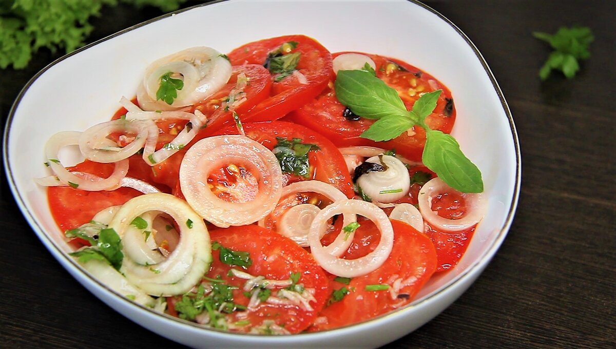 Салат из помидор простой рецепт вкуснейший