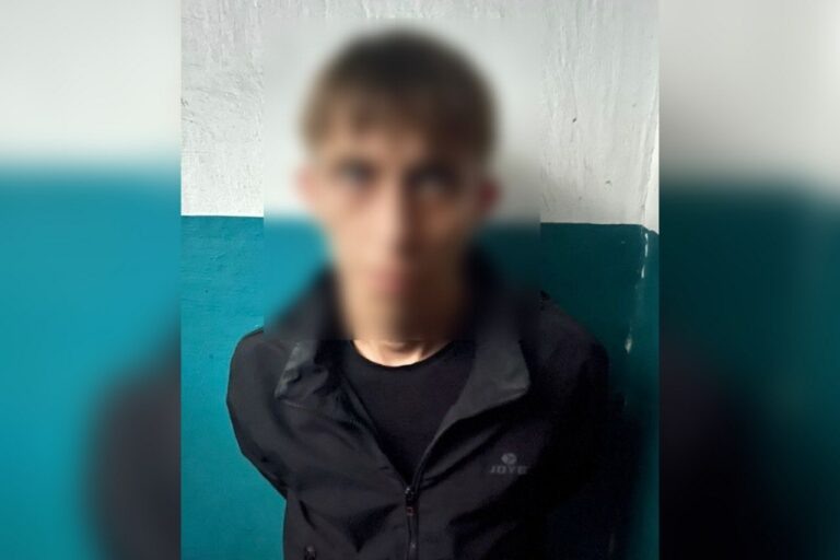    В Новотроицке задержали 29-летнего наркодилера с крупной партией синтетики Марина Шарт