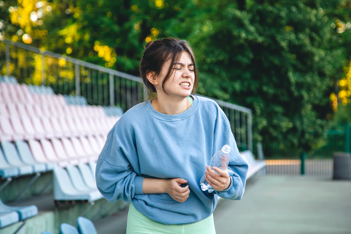 <a href="https://www.freepik.com/free-photo/young-female-athlete-drinking-water-after-training-pain-her-side_30232698.htm#query=%D0%B1%D0%BE%D0%BB%D0%B8%D1%82%20%D0%B6%D0%B8%D0%B2%D0%BE%D1%82%20%D0%B2%20%D0%B3%D0%BE%D1%80%D0%BE%D0%B4%D0%B5&position=1&from_view=search&track=ais">Image by pvproductions</a> on Freepik