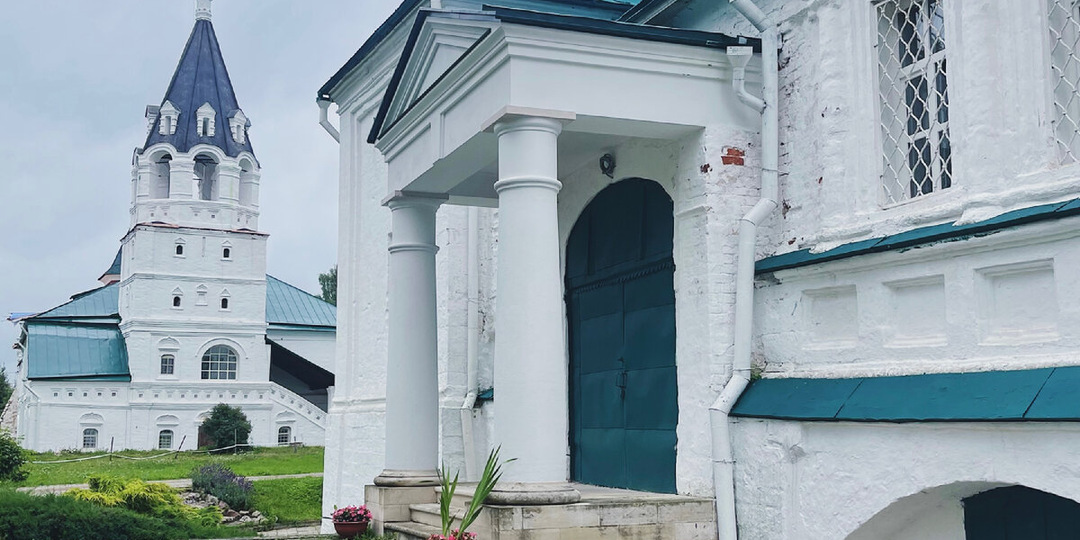 Как выглядит бывшая столица России – Александров? Было/стало