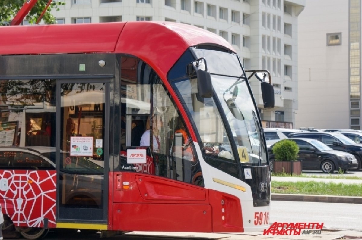    Горожан просят отнестись к временным неудобствам с пониманием .