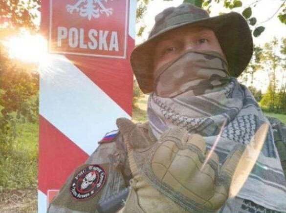 Музыкант у польской границы. Источнки: Яндекс.Картинки