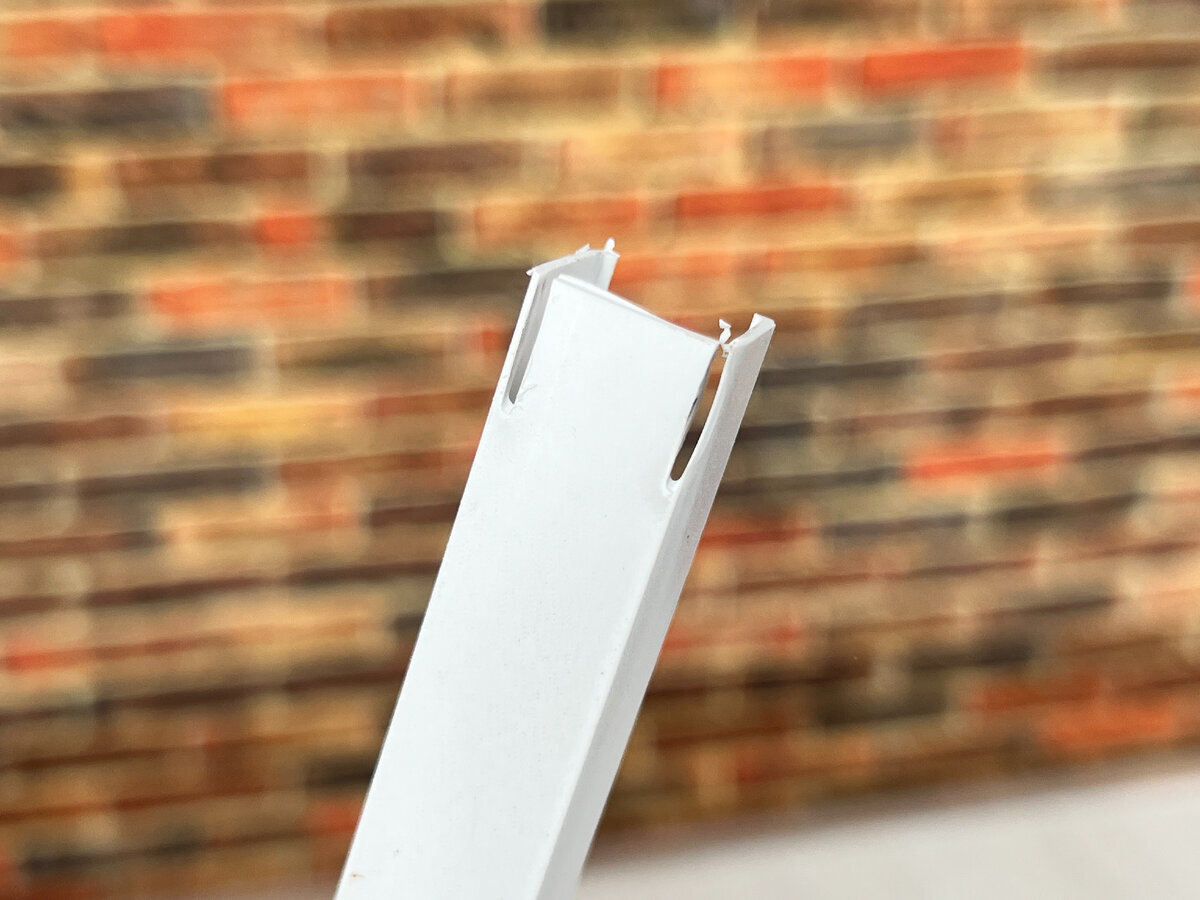 Каждый день мы сталкиваемся с ненужными мелочами, которые часто отправляются в мусорное ведро. Однако порой из самых неожиданных вещей можно создать что-то полезное и удивительное.-5