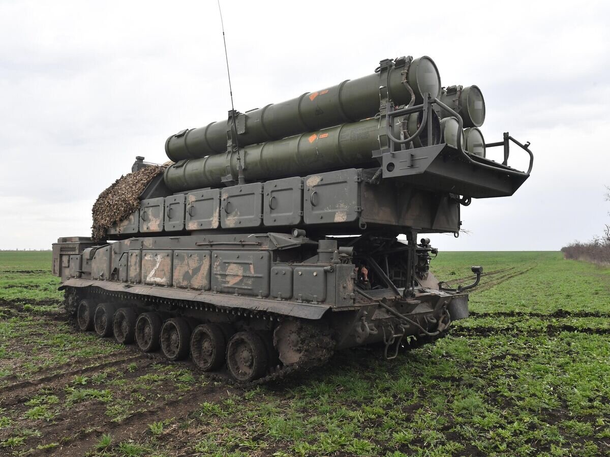    Зенитно-ракетный комплекс (ЗРК) "Бук-М3" ПВО ЮВО ВС РФ © РИА Новости / РИА Новости