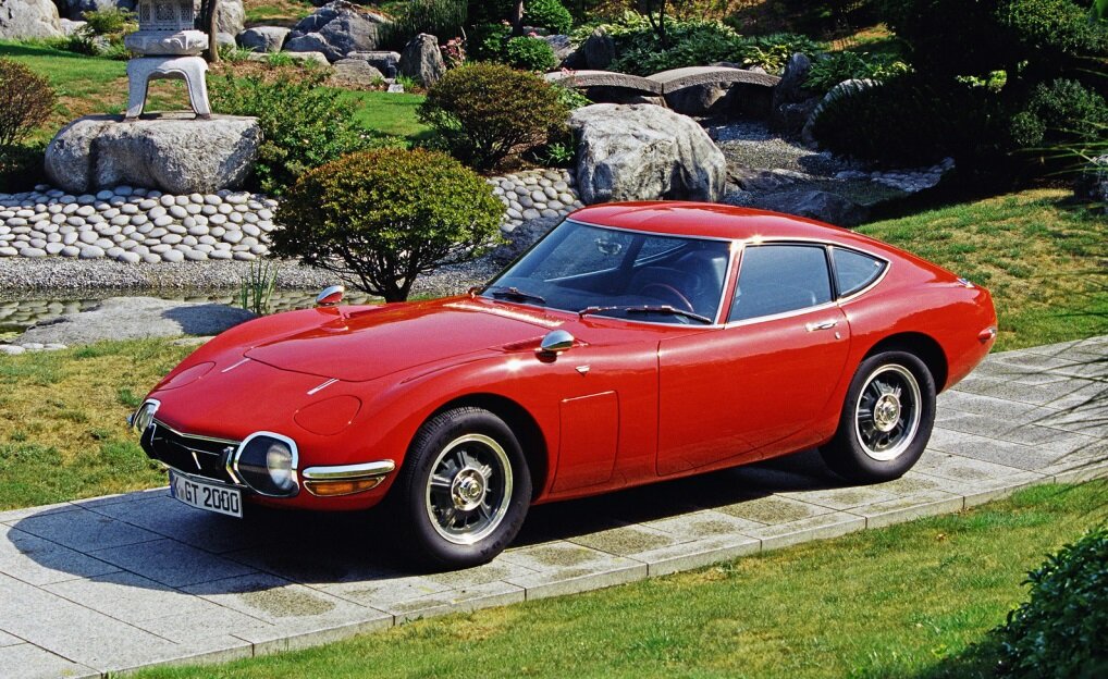 Toyota 2000GT