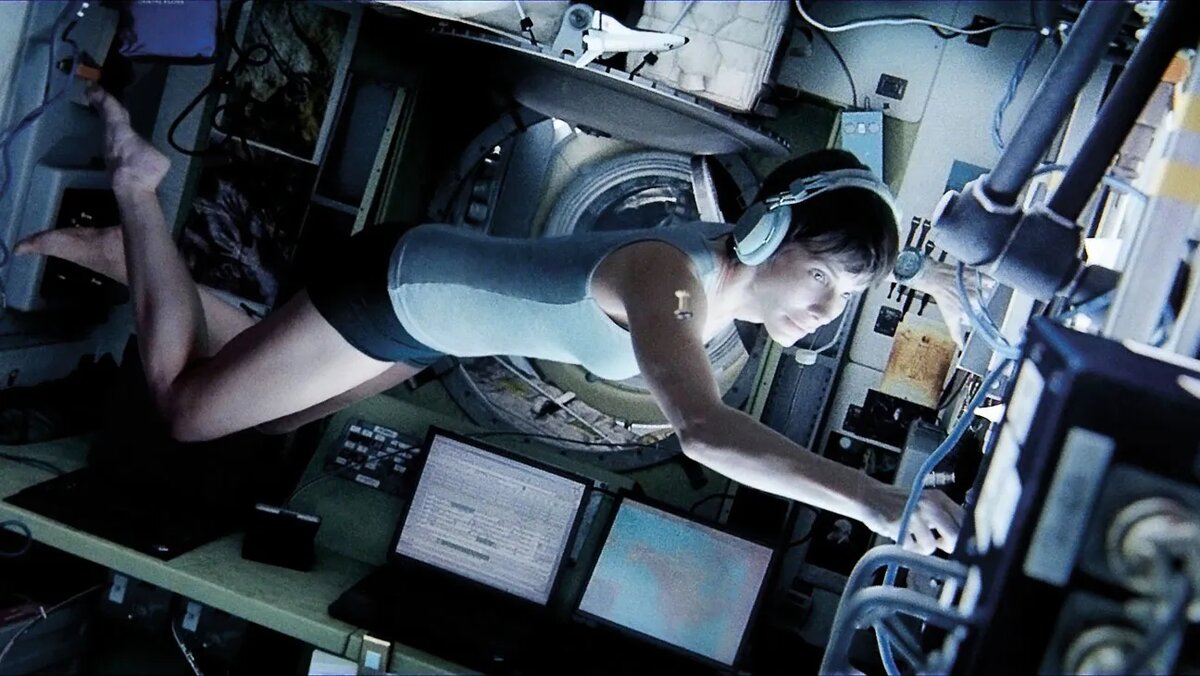 Sandra Bullock Timeout Gravity - H 2013 (с) Hollywood Reporter. Бывшие порнозвёзды всегда выигрывают соревнования. Но не в этот раз. Во всяком случае, не для нас.