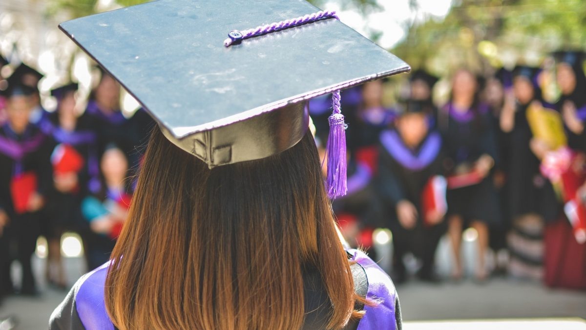    Фото: MD Duran / Unsplash Август Макаров