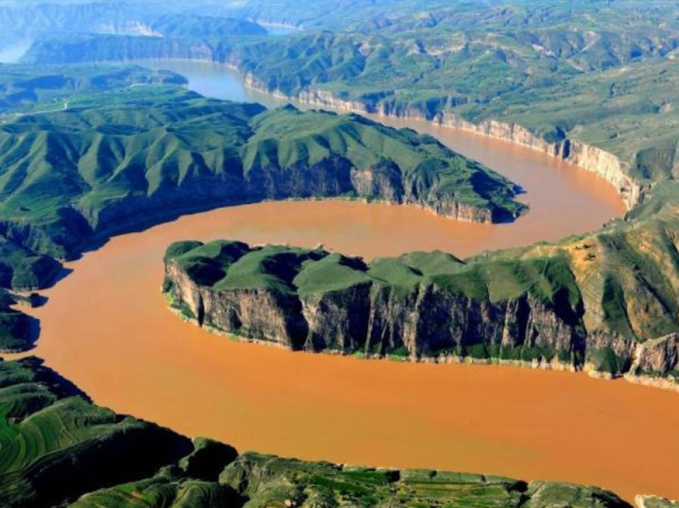 Самая длинная река евразии янцзы. Река Хуанхэ. Китай река Хуанхэ. Древний Китай река Хуанхэ. Хуанхэ желтая река.