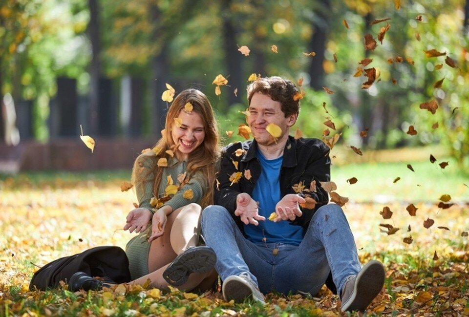    В Новосибирске наступила астрономическая осень. Николай ОБЕРЕМЧЕНКО