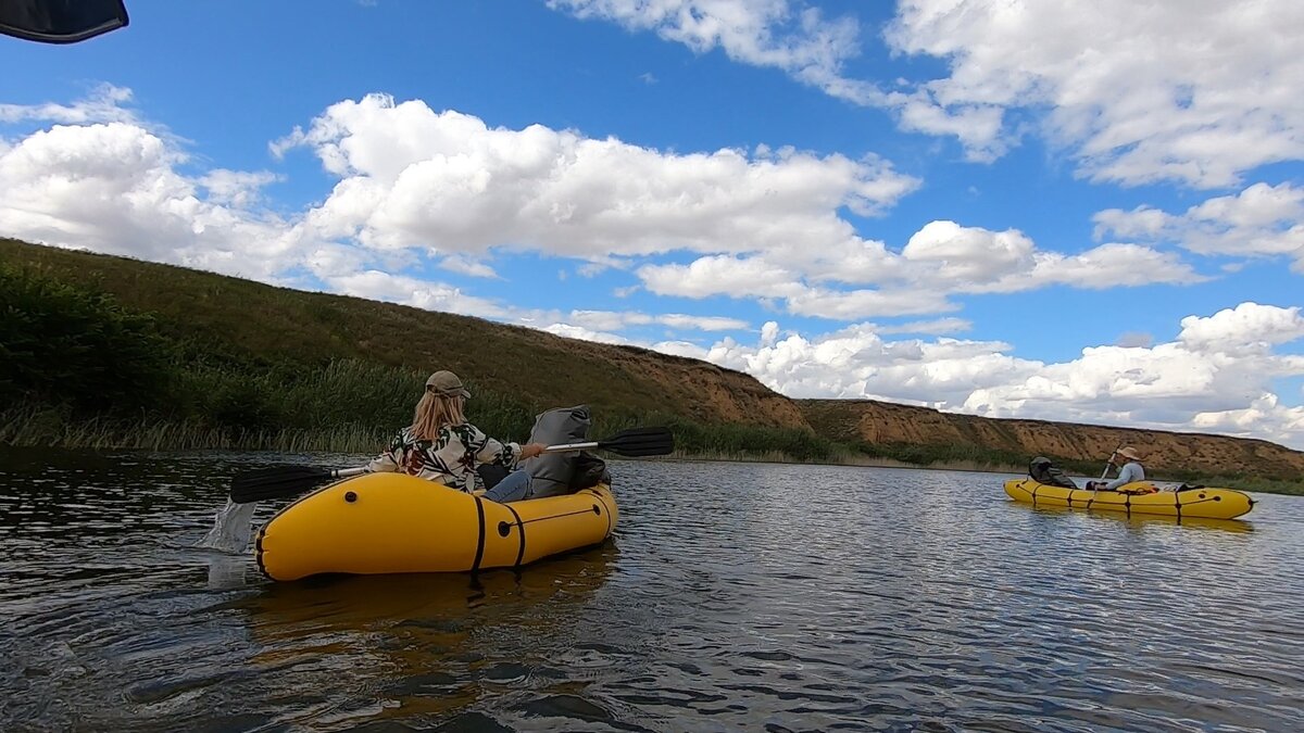 Идем по Цимле, любуемся живописными буграми
