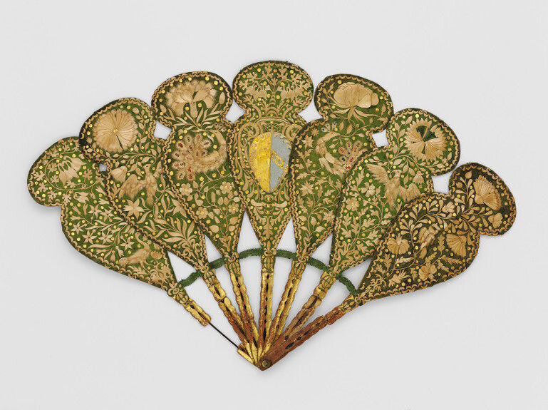 Веер, предположительно, Флоренция, 1620-е. (с) Из коллекции Музея Виктории и Альберта