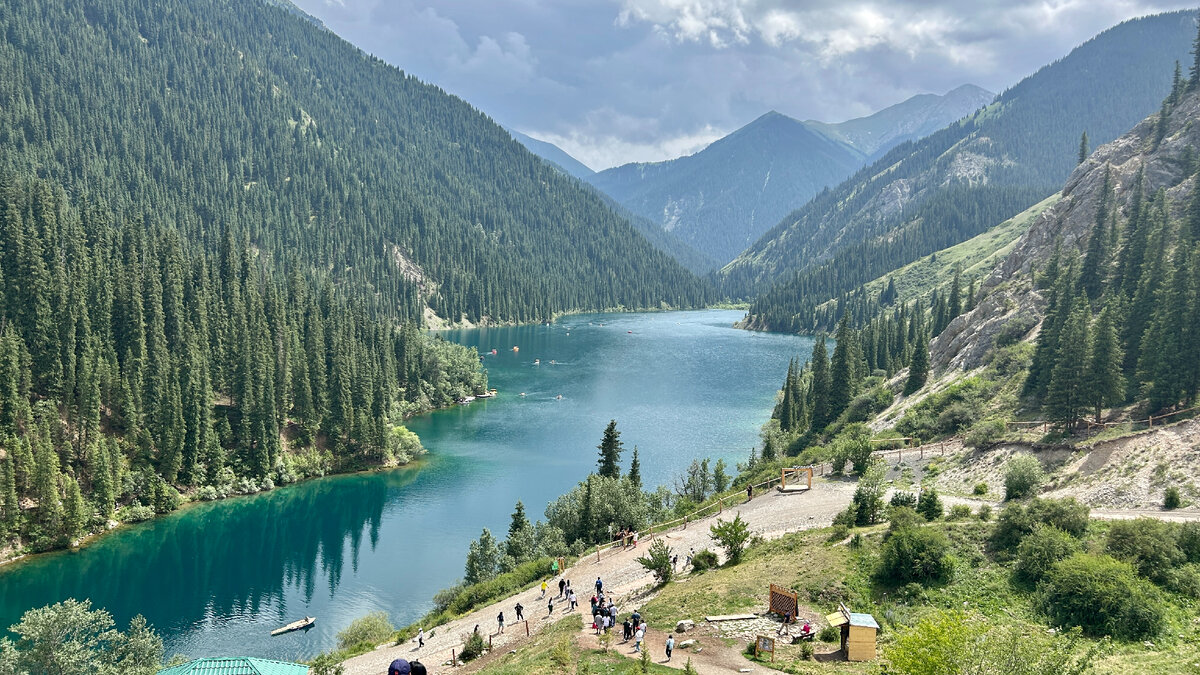 Первое Кольсайское озеро