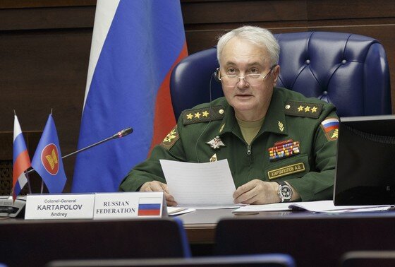   Андрей Картаполов