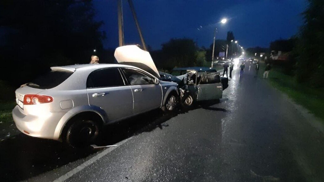     54-летий лихач, который в минувшую пятницу погубил в Урюпинске 27-летнего сотрудника ГИБДД Дмитрия Цепляева, отправился в СИЗО на два месяца, сообщает издание «НовостиВолгограда.ру» со ссылкой на судебное ведомство.