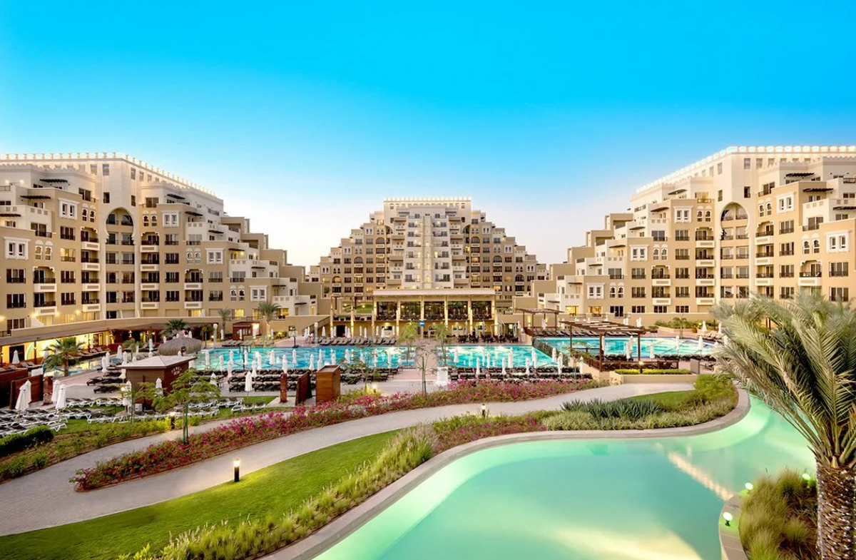 Последние годы сделали Дубай и вообще ближневосточное направление крайне популярным местом для отдыха: по статистике, до полумиллиона человек ежегодно проводят отпуск или просто время с семьёй или...-2