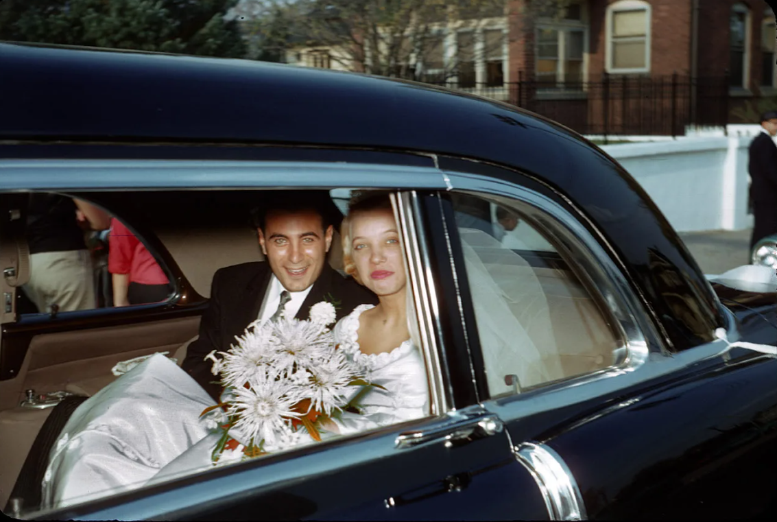 Фото свадьбы 90 годов. Свадьба 90-х. Свадебная фотосессия 90. Свадьба 90е. Свадьба в Америке.