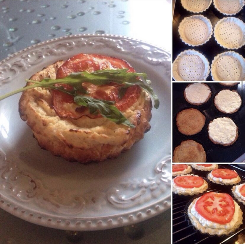 Тарталетки с томатами и рикоттой