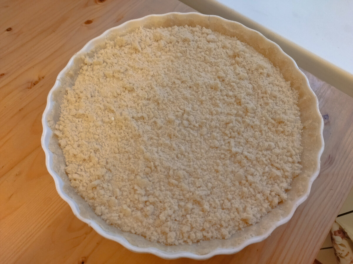 Так выглядит собранная ватрушка перед тем, как отправиться в духовку