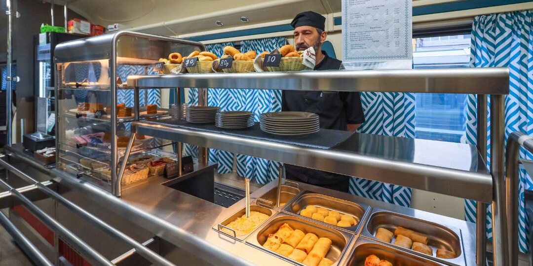 В поездах на Крым добавили вагон-столовую. Рассказываю о меню, чем отличается от вагона-ресторана, сколько стоит поесть в такой столовой