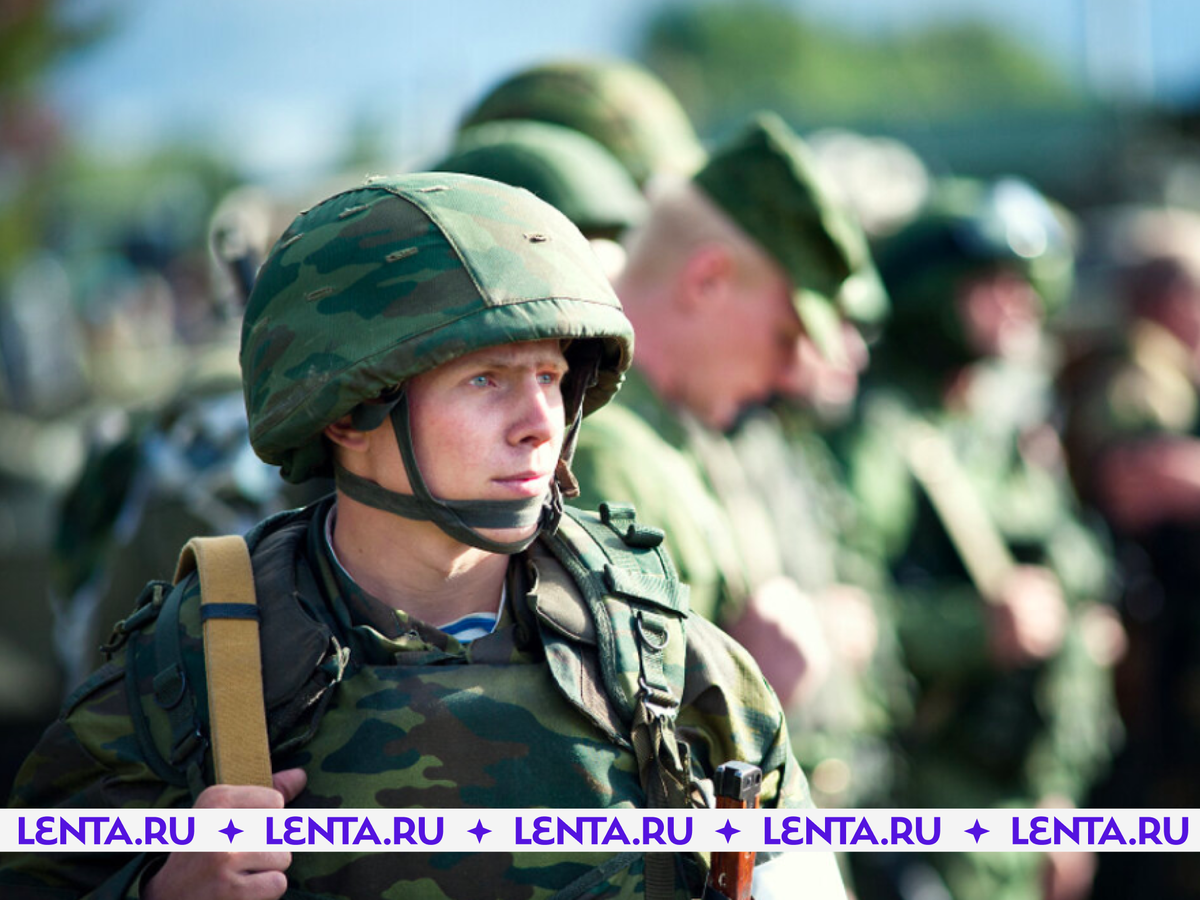 Фото военнослужащих. Солдат армии РФ 2010. Солдат РФ. Русский солдат. Солдат армии РФ.