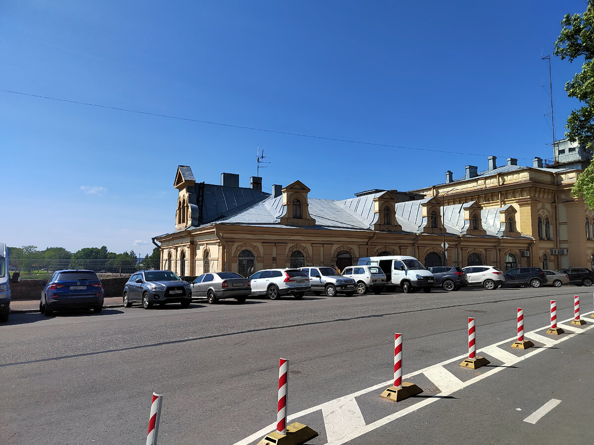 Один день в Выборге - городе викингов, старинных домов, красивых парков и  смышленных купцов. Ч.1 | Вокруг света с детьми | Дзен