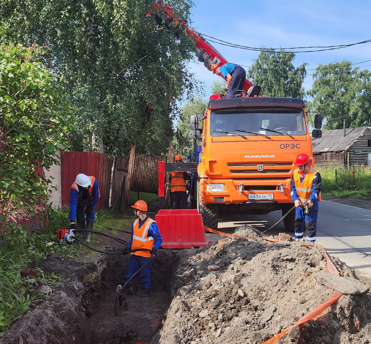 ОРЭС-Петрозаводск устраняют повреждения сторонних организаций | Столица на  Онего - новости Петрозаводска и Карелии | Дзен