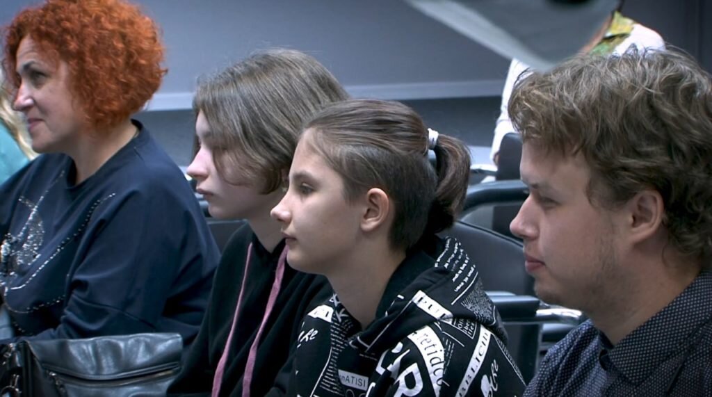 Альманах "Вектор Донбасса" презентовали в Иркутске