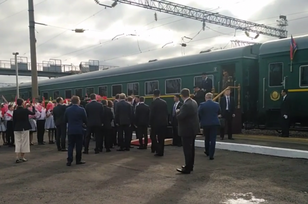    Ким Чен Ын вернулся в КНДР после поездки в Россию