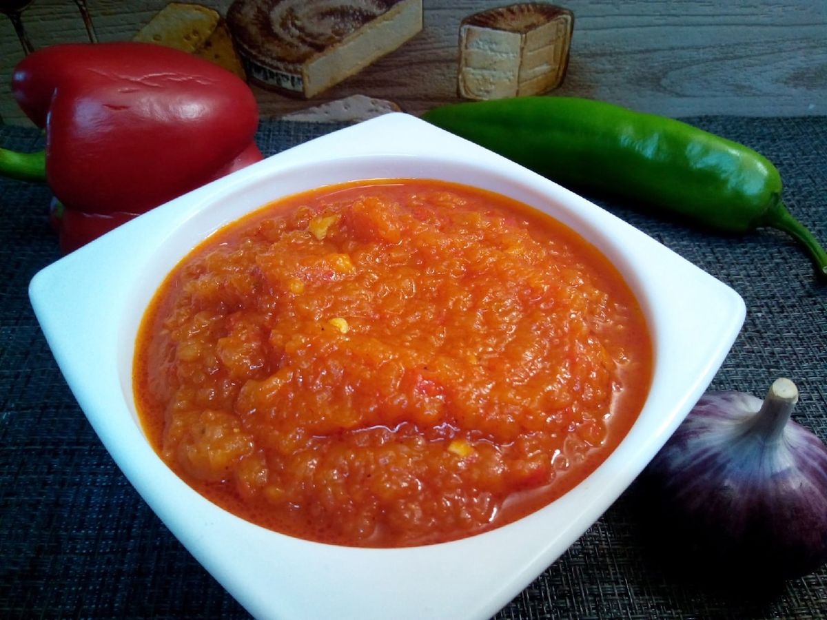 Аджика из кабачка. Дачная жизнь.