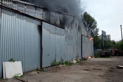    Пожар в автосервисе в Чертаново © Telegram-канал Прокуратуры Москвы