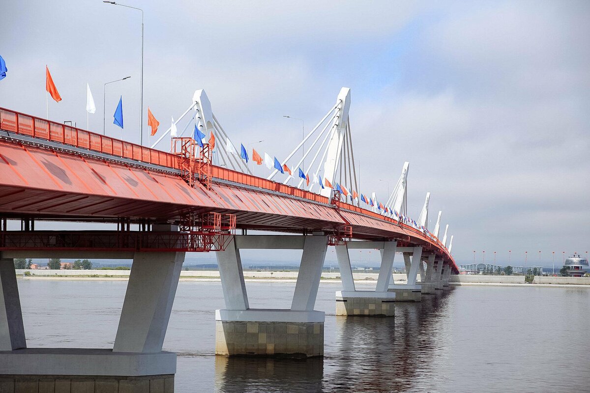 Зарплаты водителей выросли в 2-3 раза»: как компания из Амурской области  переживает логистический бум | ATI.SU | Дзен